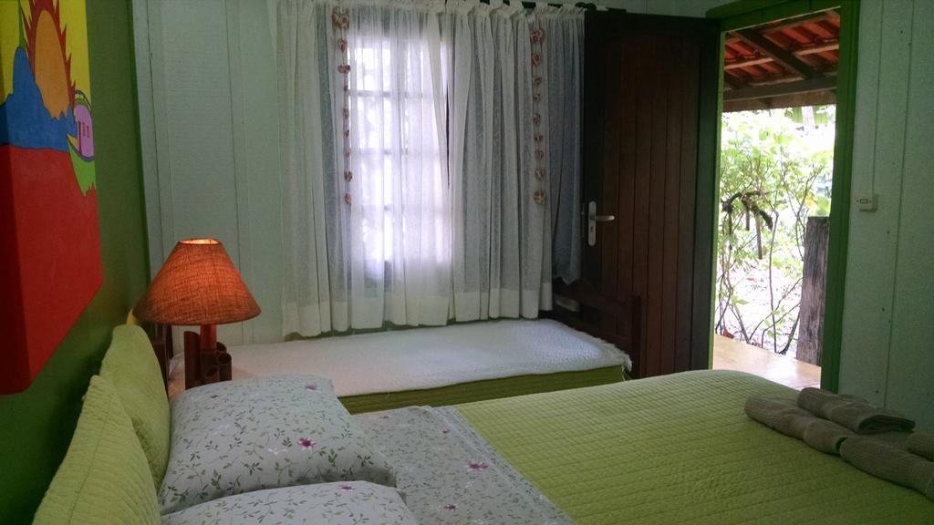 Enseada Conchas Inn
